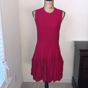 Alexander McQueen Dark red wool sleeveless dress